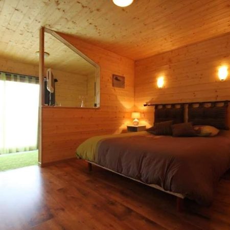 Ecolodge Les Sentiers Du Lac - Domaine De La Gaia Soreze Bagian luar foto