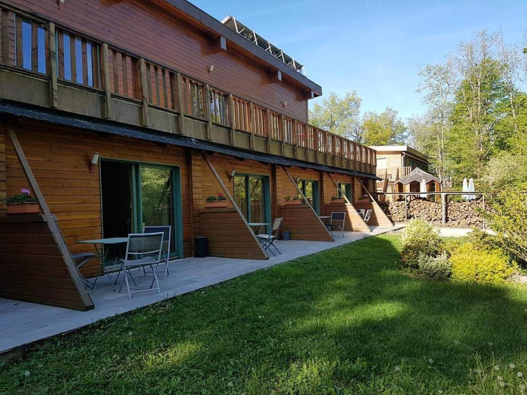 Ecolodge Les Sentiers Du Lac - Domaine De La Gaia Soreze Bagian luar foto