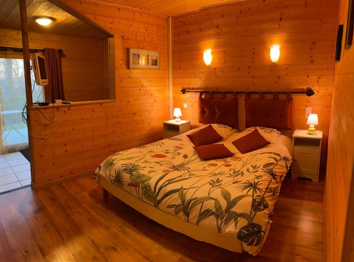 Ecolodge Les Sentiers Du Lac - Domaine De La Gaia Soreze Bagian luar foto